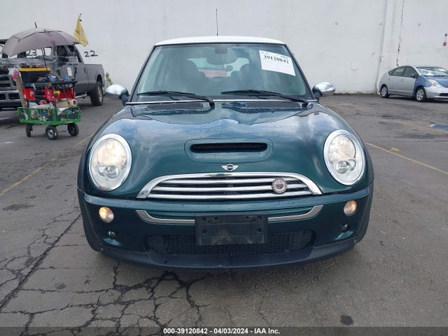 2006 MINI COOPER S WMWRE33506TL18125 Photo 5
