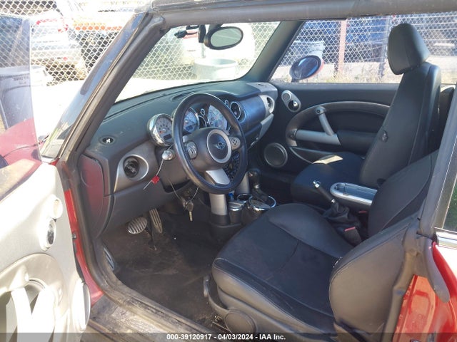 2006 MINI COOPER S WMWRH33556TK57443 Photo 4