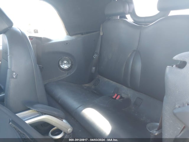 2006 MINI COOPER S WMWRH33556TK57443 Photo 7