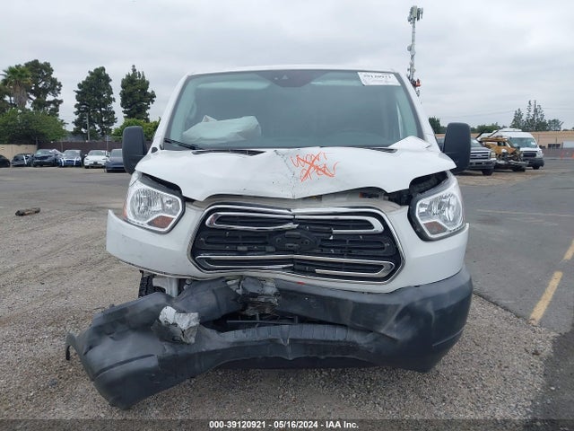 Ford Transit-250 2018 1FTYR1ZM8JKA88807 Image 12