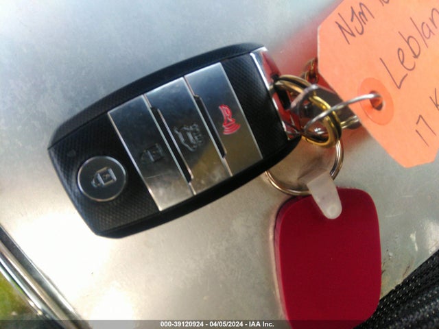 KIA NIRO LX 2017 KNDCB3LC6H5036868 Image 11