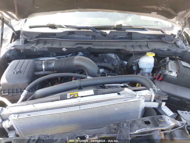 1C6RR6FT6MS533893 RAM 1500 Classic Express Quad Cab 4x2 6'4 Box