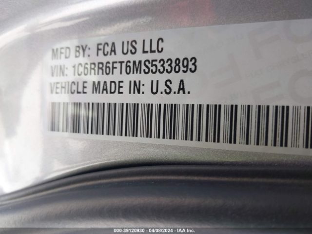 1C6RR6FT6MS533893 RAM 1500 Classic Express Quad Cab 4x2 6'4 Box