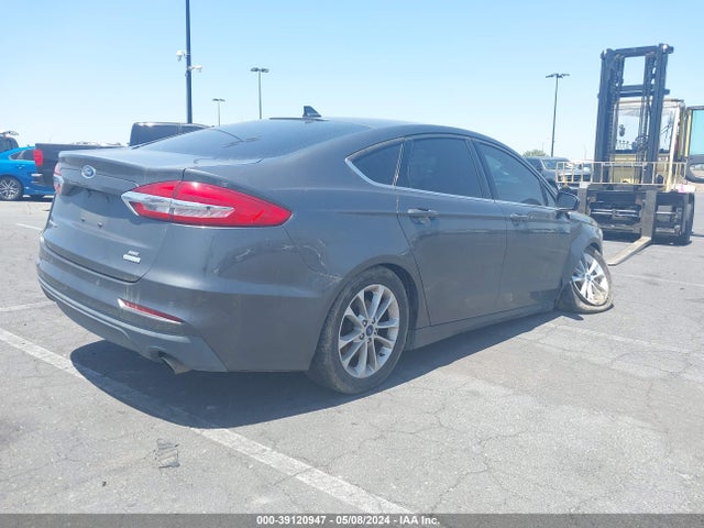 Ford FUSION SE 2019 3FA6P0HD0KR108513 Image 4