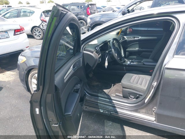 Ford FUSION SE 2019 3FA6P0HD0KR108513 Image 5