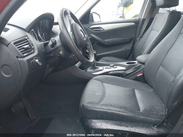 BMW X1 Xdrive28i 2014 WBAVL1C53EVY24382 Image 5