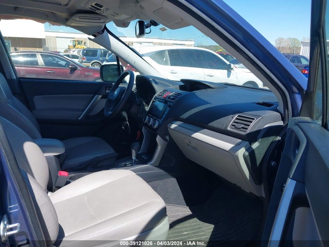 Subaru Forester 2.5i Limited 2016 JF2SJARC6GH530902 Image 5