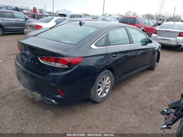Hyundai SONATA SE 2019 5NPE24AF1KH776492 Image 4