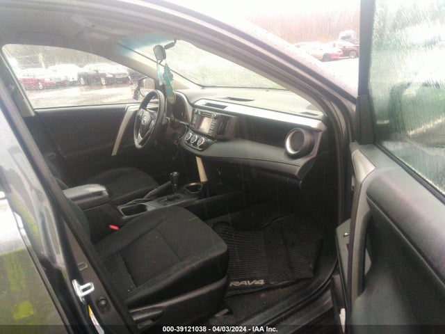 Toyota RAV4 LE 2016 2T3BFREV4GW417966 Image 5