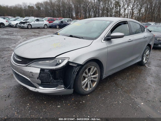 Chrysler 200 Limited 2015 1C3CCCAB5FN570906 Image 2
