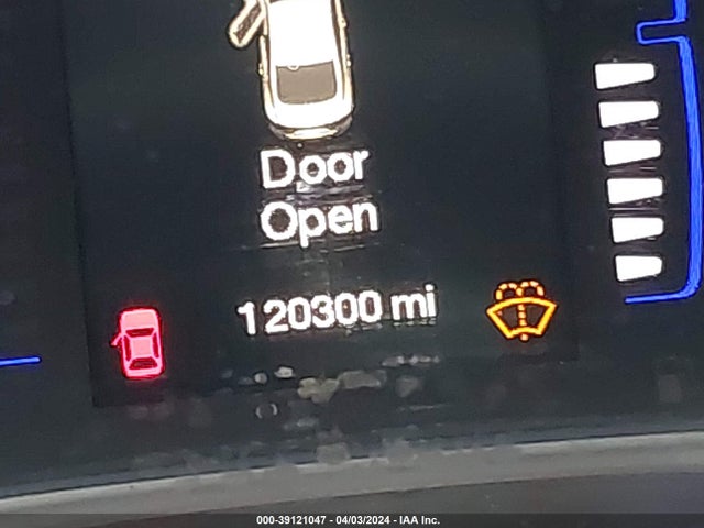 Chrysler 200 Limited 2015 1C3CCCAB5FN570906 Image 7