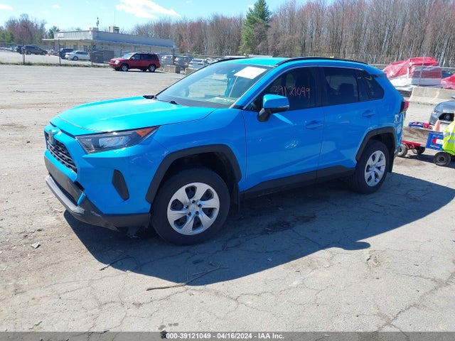 Toyota RAV4 LE 2019 JTMG1RFV3KJ022784 Image 2