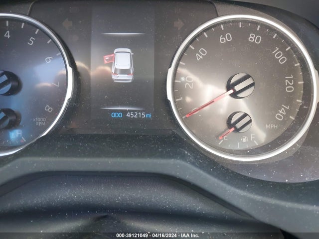 Toyota RAV4 LE 2019 JTMG1RFV3KJ022784 Image 7
