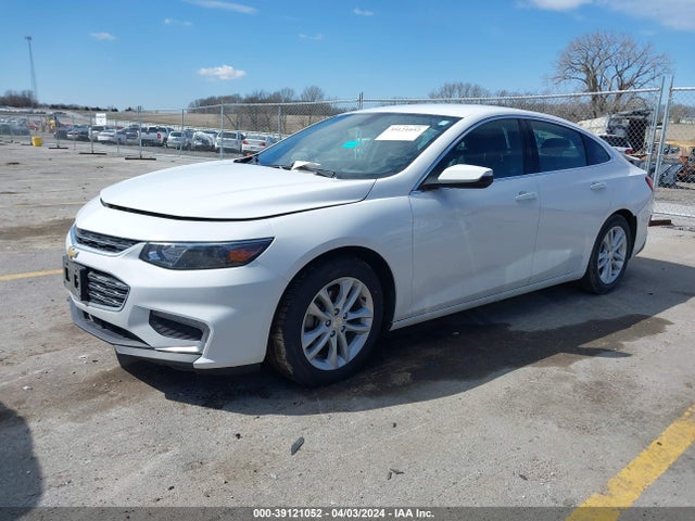 Chevrolet MALIBU LT 2018 1G1ZD5ST2JF260729 Image 2