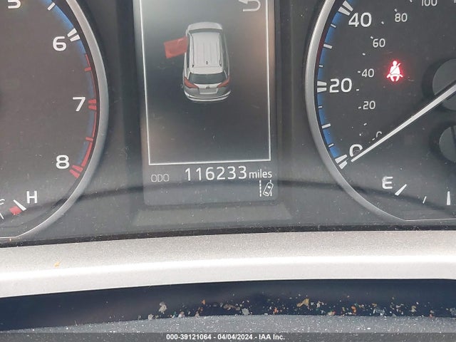 Toyota RAV4 LE 2017 JTMZFREV3HJ101697 Image 15