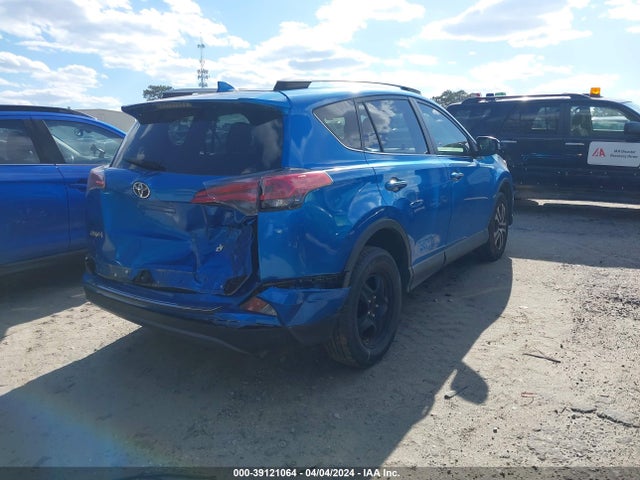 Toyota RAV4 LE 2017 JTMZFREV3HJ101697 Image 4