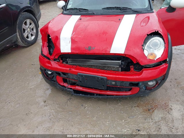 2008 MINI COOPER WMWMF33598TT63607 Photo 5