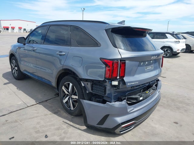 KIA SORENTO S 2023 5XYRL4LC5PG180186 Image 3