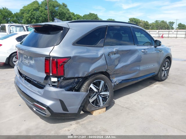 KIA SORENTO S 2023 5XYRL4LC5PG180186 Image 4