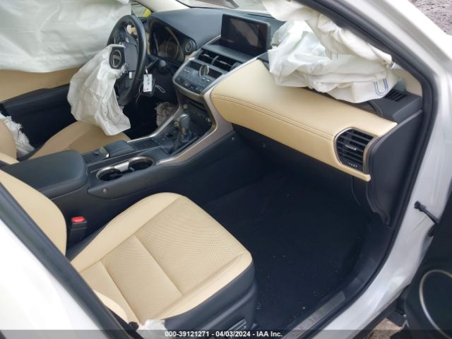 JTJYARBZ8K2154640 Lexus NX 300