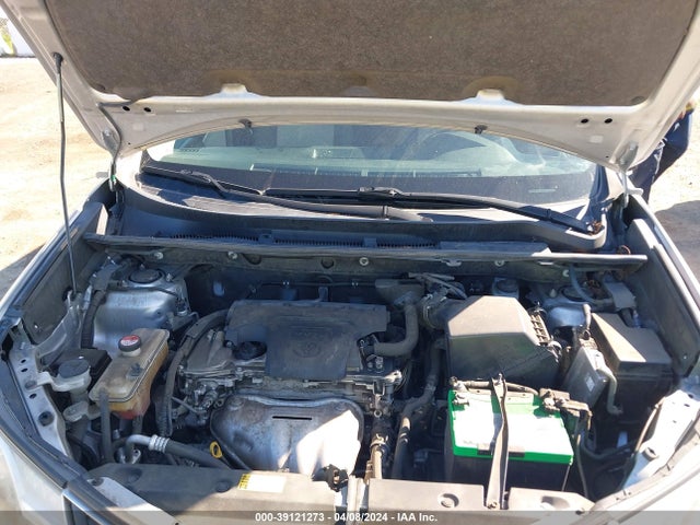 Toyota RAV4 LE 2015 JTMZFREVXFD051697 Image 10