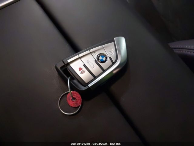 2022 BMW X5 5UXCR6C02N9K77767 Photo 10