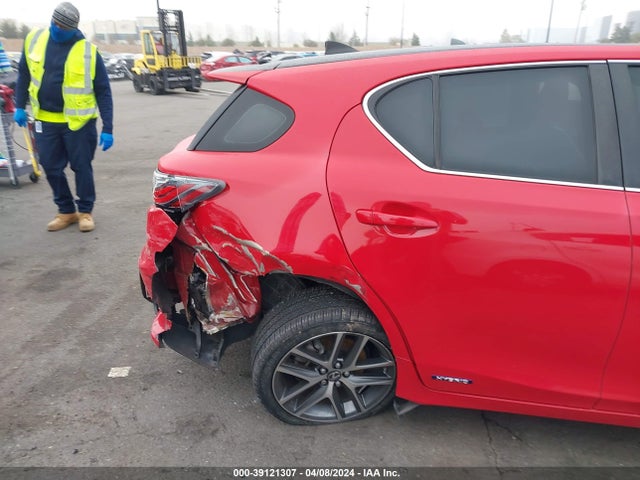 JTHKD5BH1G2264130 Lexus CT 200H