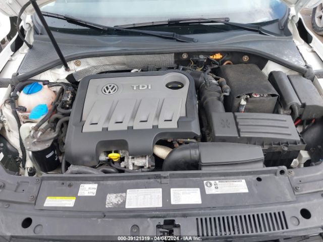 1VWBN7A33EC080974 Volkswagen Passat 2.0l Tdi Se