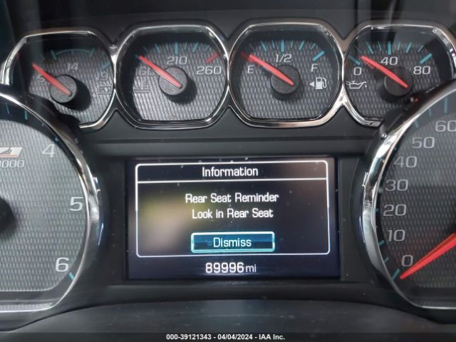 3GCUKREC9JG587606 Chevrolet Silverado 1500 2lt