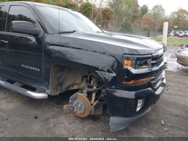 3GCUKREC9JG587606 Chevrolet Silverado 1500 2lt