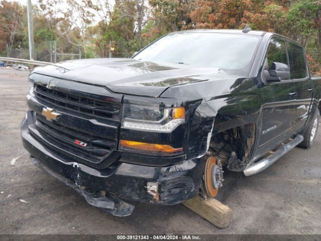 3GCUKREC9JG587606 Chevrolet Silverado 1500 2lt
