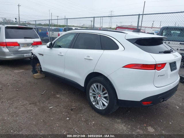 2020 JAGUAR F-PACE SADCK2FX7LA623352 Photo 2