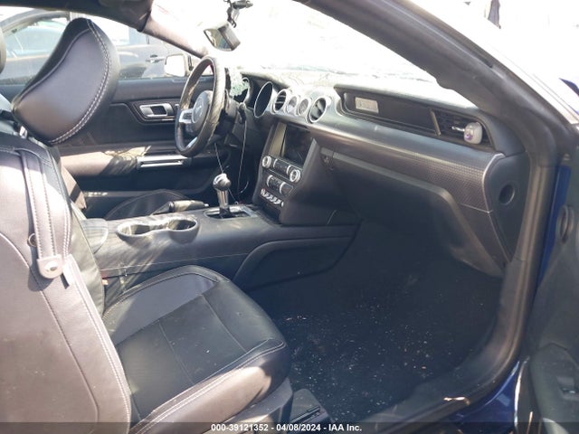 Ford Mustang Ecoboost Premium Fastback 2020 1FA6P8TD6L5125018 Image 5
