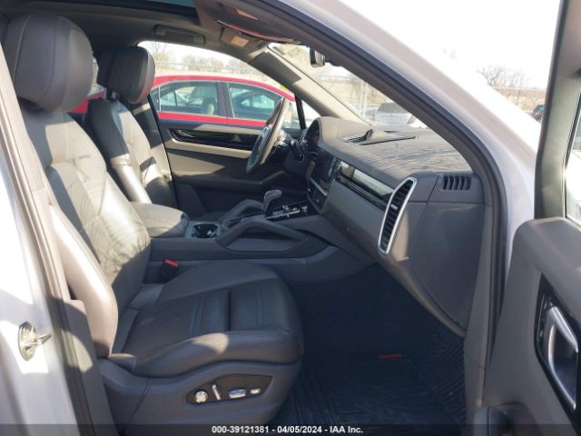 WP1AA2AY5KDA10387 Porsche Cayenne