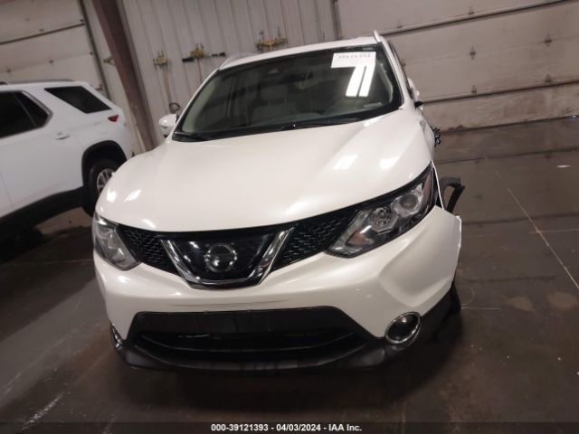 JN1BJ1CR4KW311195 Nissan Rogue Sport Sl