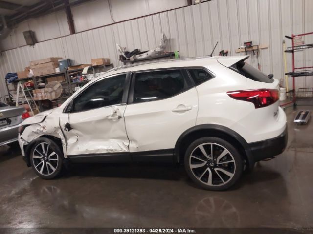 JN1BJ1CR4KW311195 Nissan Rogue Sport Sl
