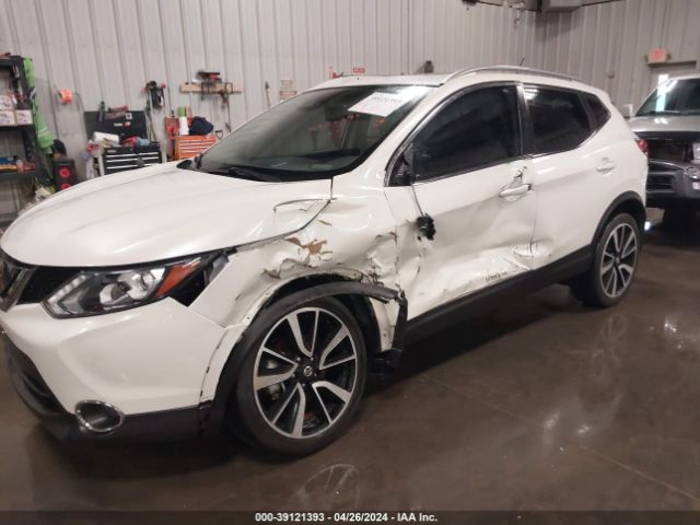 JN1BJ1CR4KW311195 Nissan Rogue Sport Sl
