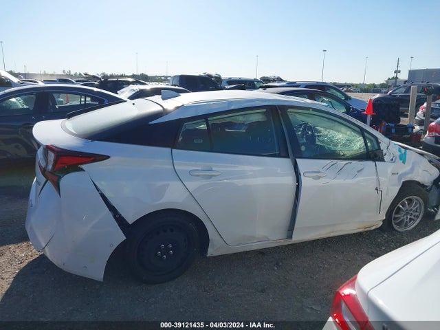 Toyota Prius Le 2022 JTDKAMFU5N3187569 Image 13