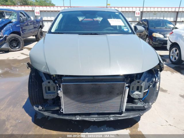 5NMJA3DEXRH325244 Hyundai TUCSON SE