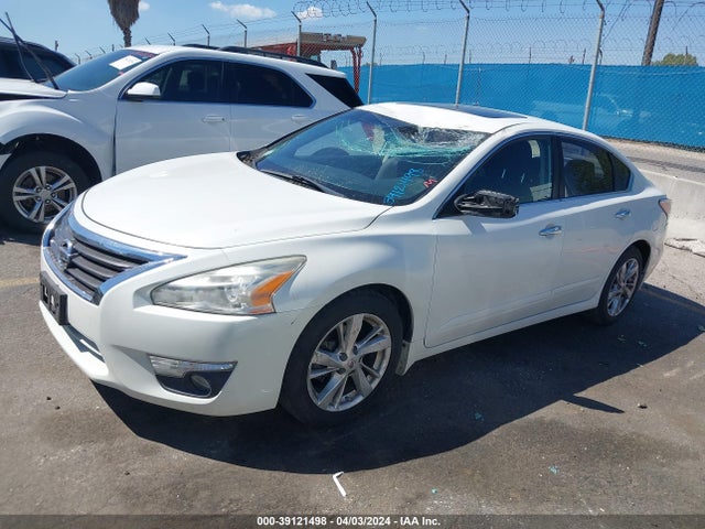 Nissan Altima 2.5 Sv 2015 1N4AL3AP1FC578386 Image 2