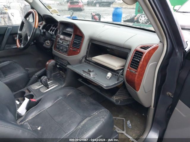 2005 MITSUBISHI MONTERO JA4MW51S15J002901 Photo 4