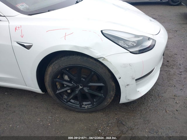 5YJ3E1EB4JF096832 Tesla Model 3 Long Range/performance