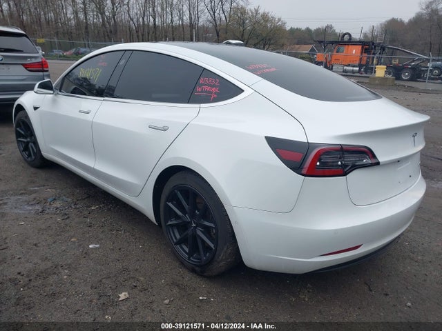 5YJ3E1EB4JF096832 Tesla Model 3 Long Range/performance