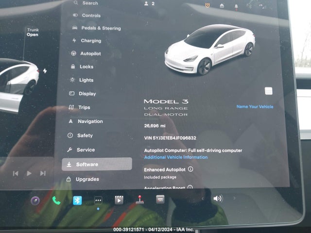 5YJ3E1EB4JF096832 Tesla Model 3 Long Range/performance