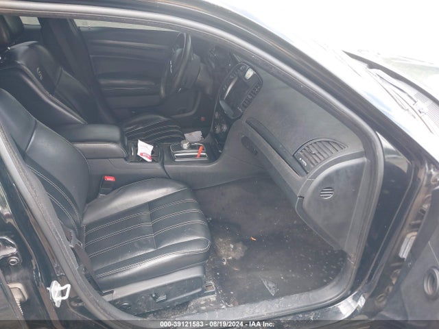 Chrysler 300 2016 2C3CCAGGXGH165867 Image 5