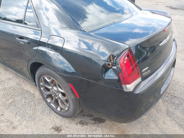 Chrysler 300 2016 2C3CCAGGXGH165867 Image 6
