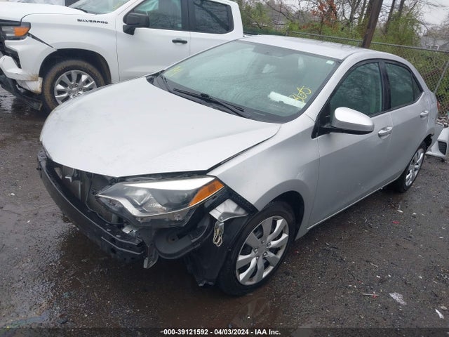 Toyota COROLLA LE 2015 2T1BURHE4FC345712 Image 2