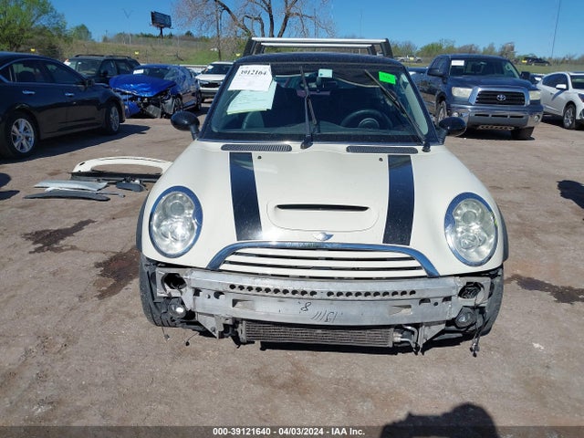 2006 MINI COOPER S WMWRE33526TN29598 Photo 5