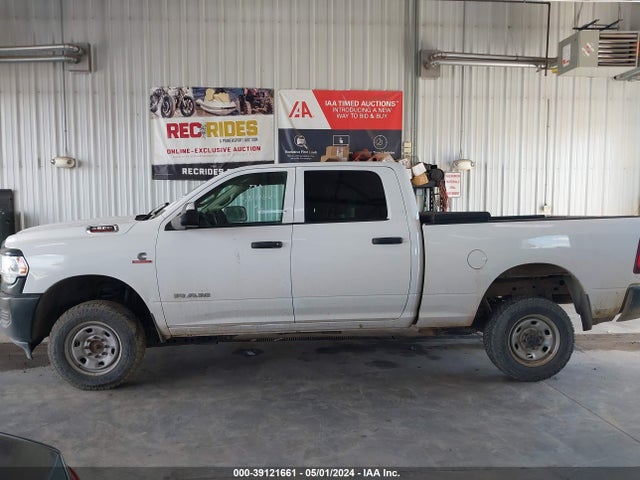 3C6UR5CL9KG631975 RAM 2500 Tradesman  4x4 6'4 Box