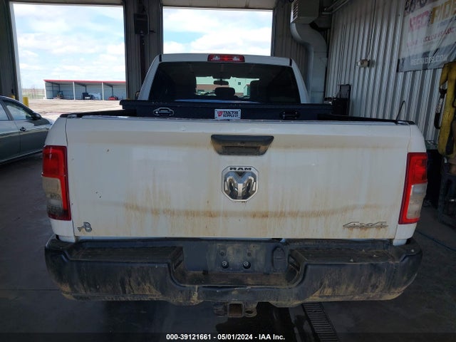 3C6UR5CL9KG631975 RAM 2500 Tradesman  4x4 6'4 Box